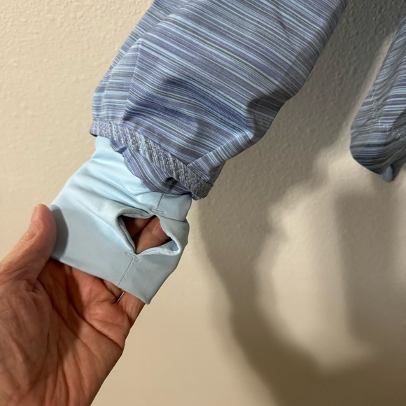 Lululemon Run: Make A Break Jacket Twisted Stripe Caspian Blue / Caspian Blue-6 - Picture 6 of 14